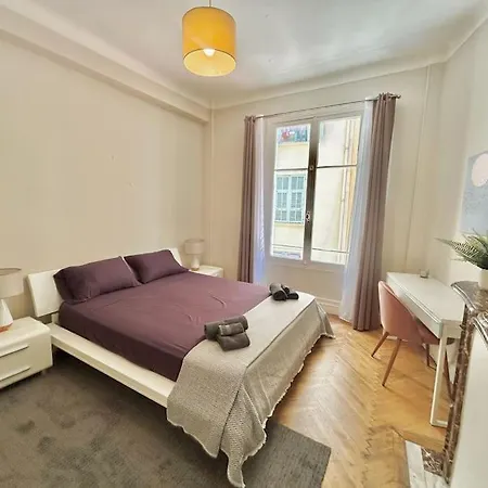 Апартаменты 3p En Centre Ville, Spacieux Et Calme